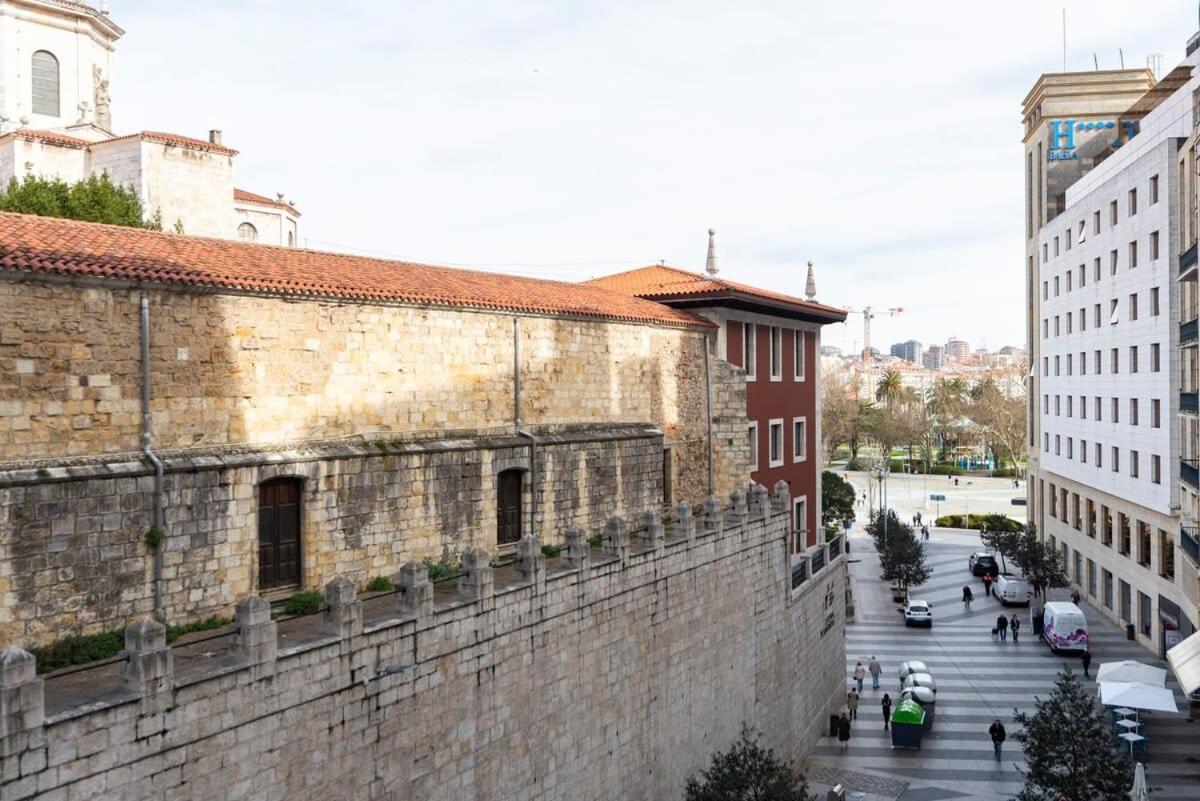 Casa Junto A La Catedral Santander Exterior foto
